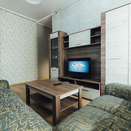 Apartments Faraon 4 Sumy Exterior photo