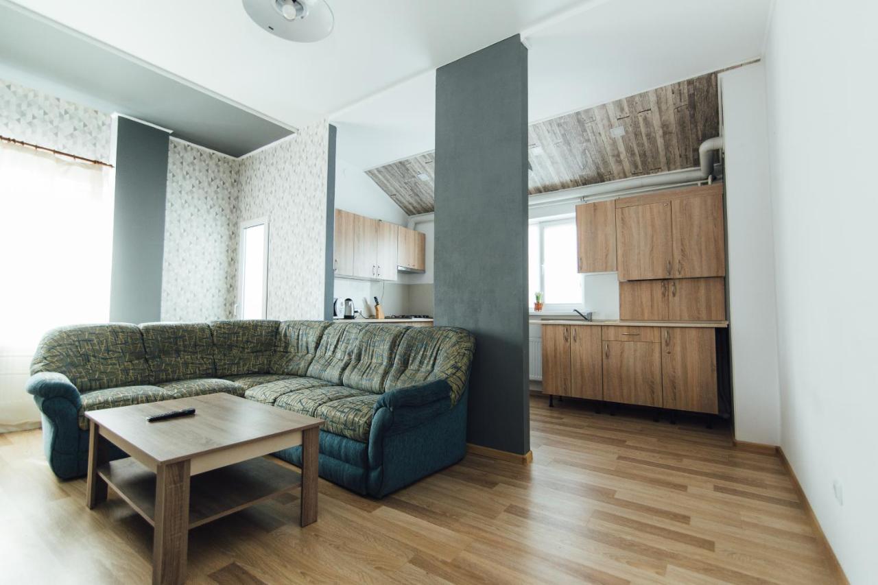Apartments Faraon 4 Sumy Exterior photo